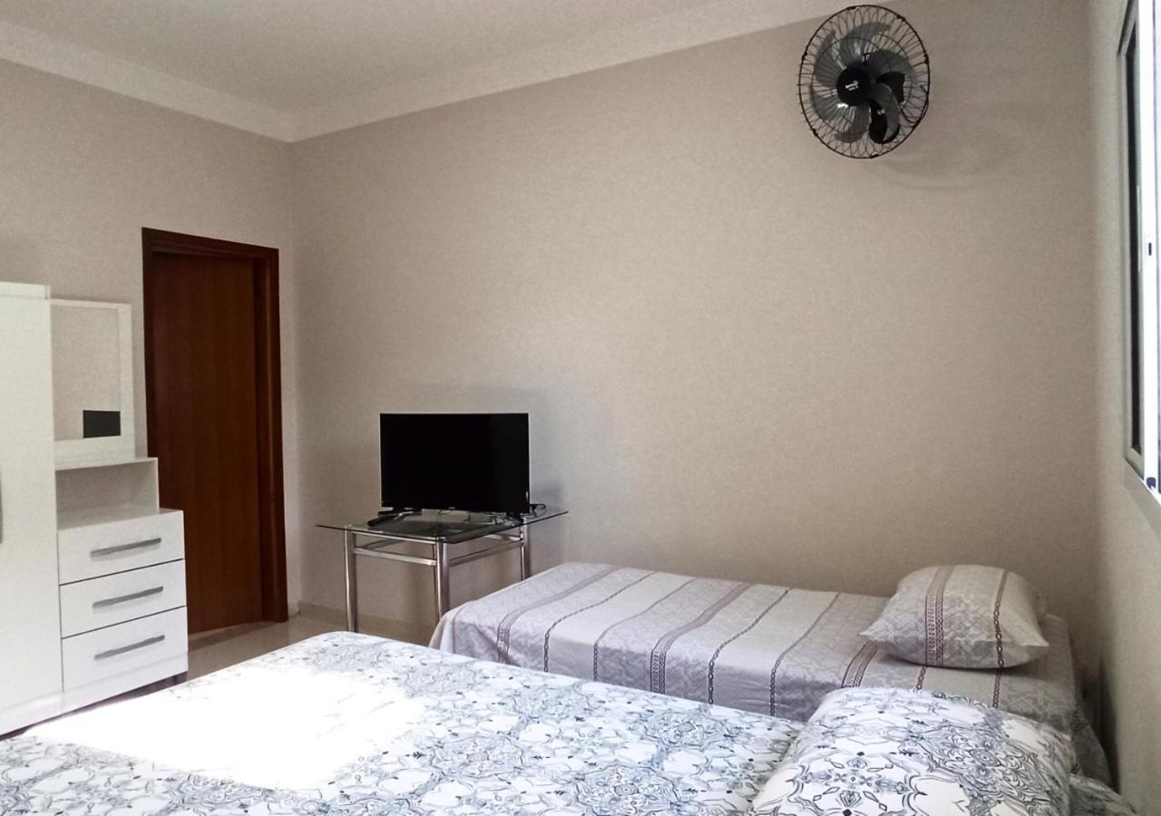 Chacara Santa Luzia Holiday home *